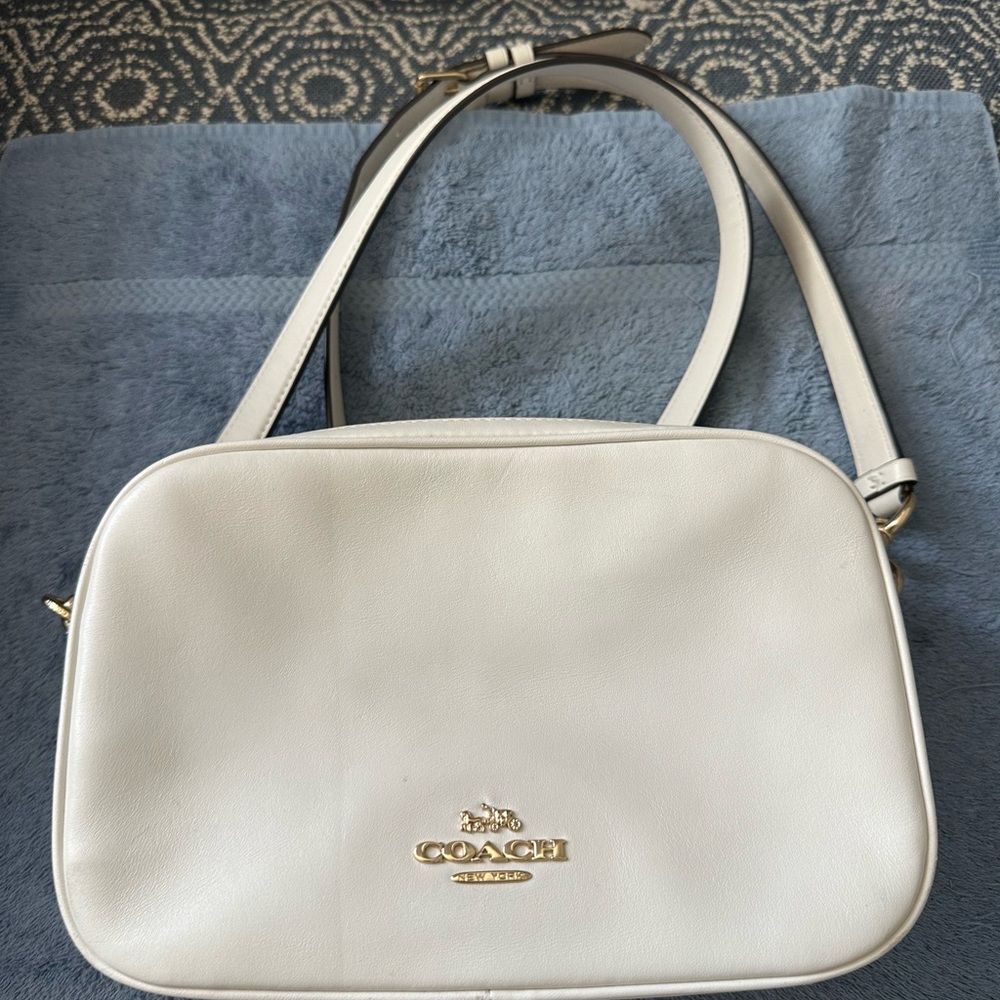 Coach Cream Leather Double Zipper Women's Bag